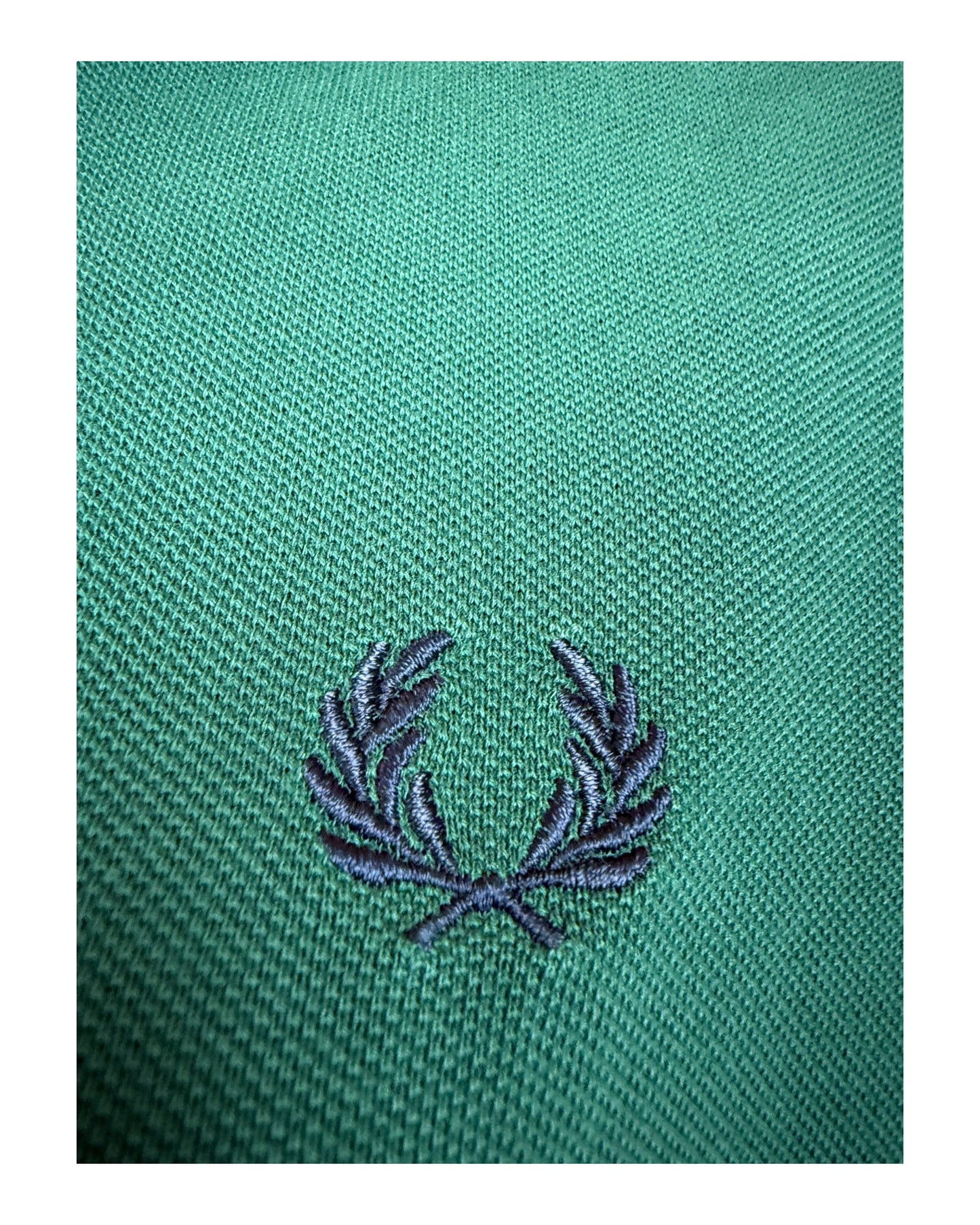 Fred Perry Poloshirt grün Größe M