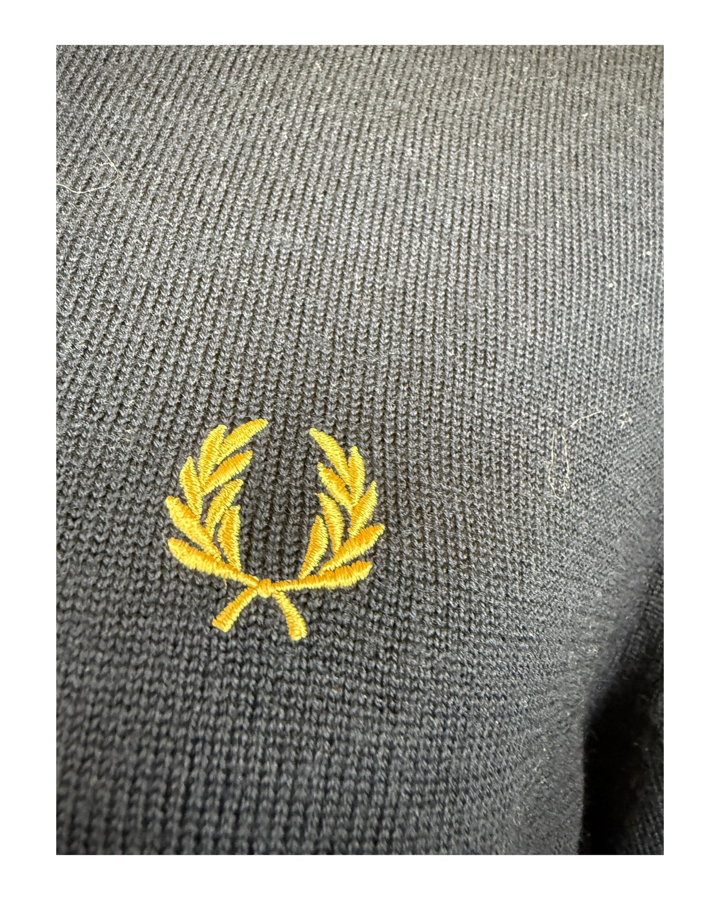 Fred Perry Pullover marineblau Größe L